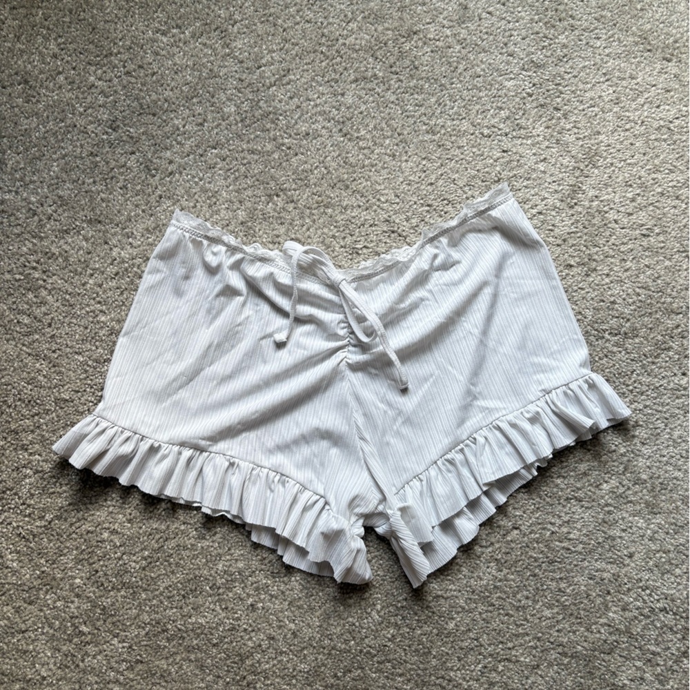 Women's Ruffled White Shorts